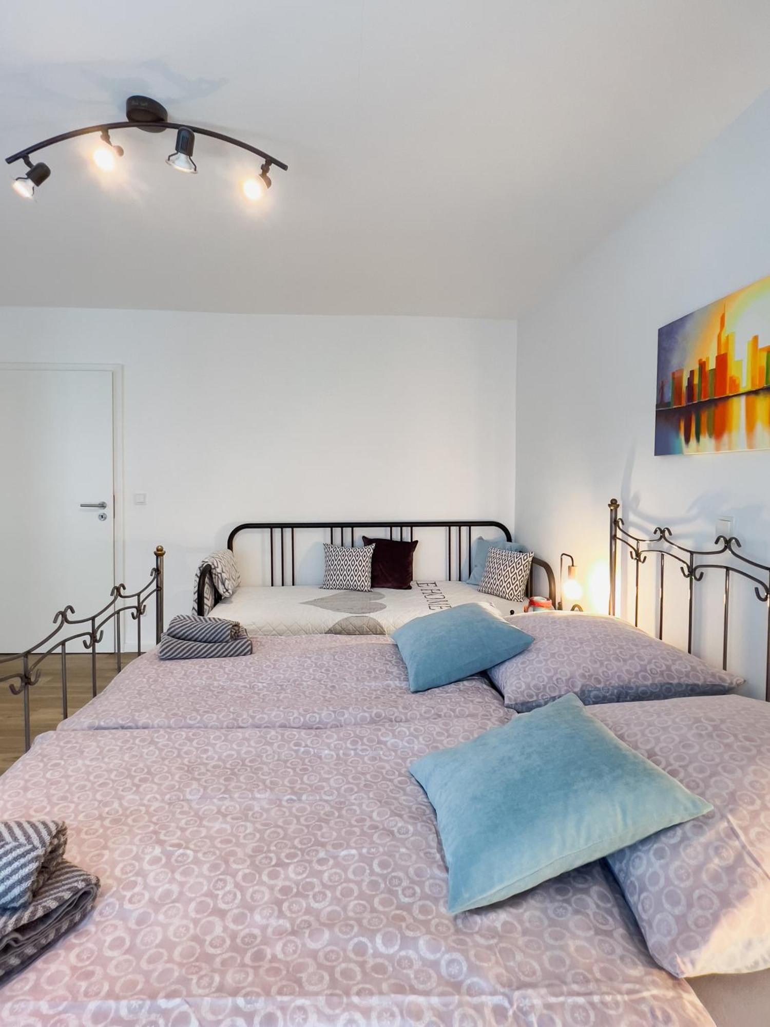 Schoene Helle & Gemuetliche Wohnung In Altstadtnaehe Эрфурт Номер фото